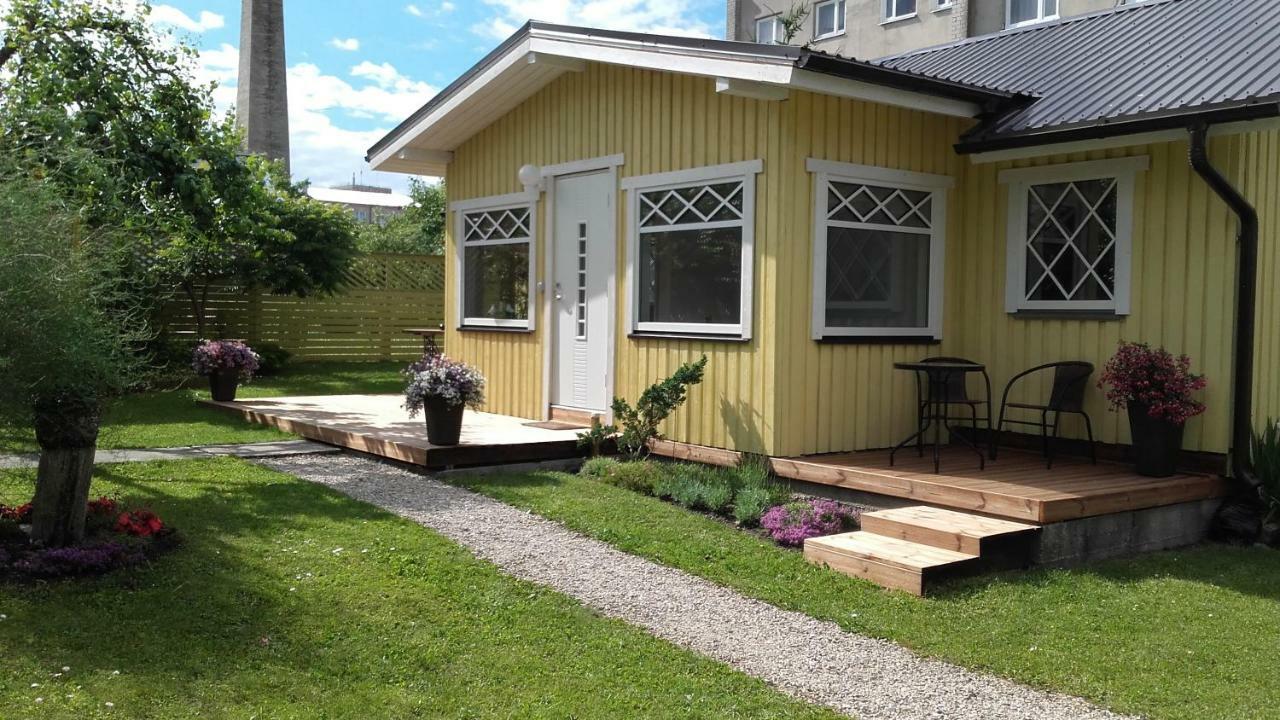 Haavalehe Summer House Haapsalu Ngoại thất bức ảnh